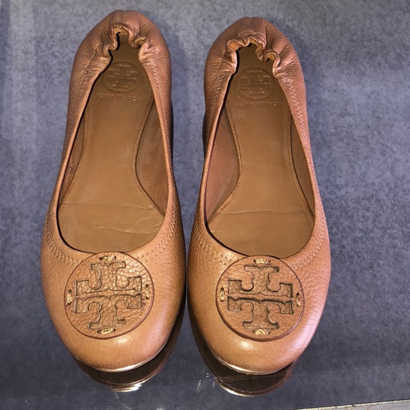 Tory Burch Shoes - ❤️ Tory Burch Reva Ballet Flat - Camel Color